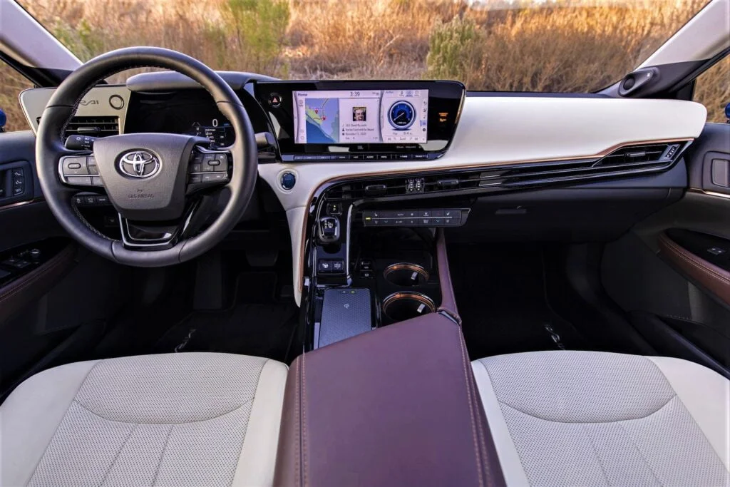 toyota mirai