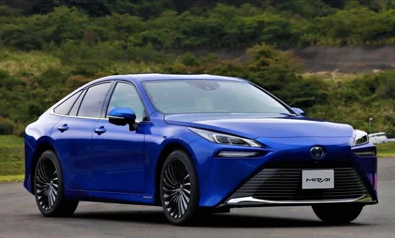 toyota mirai